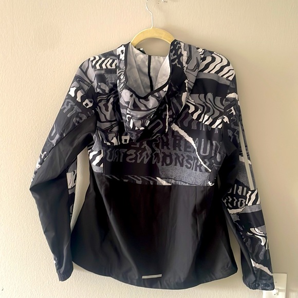 NEW Adidas Windbreaker - Picture 2 of 2